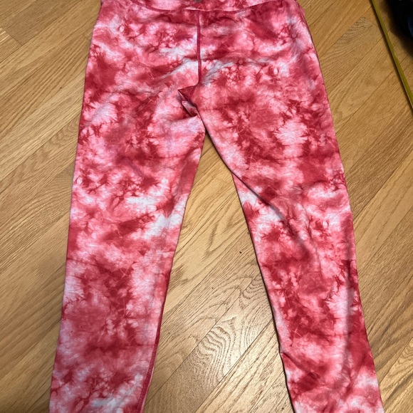 Ladies Size Medium Pro Player Red and White Tie-Dye Leggings GUC - Picture 6 of 6